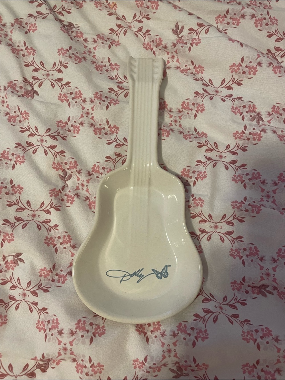 NWOT DOLLY PARTON Ceramic Guitar Spoon Rest
